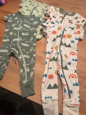Parade Organics Short Sleeve 2 Way Zip Pajamas - Set of 4 - 0-3 Months
